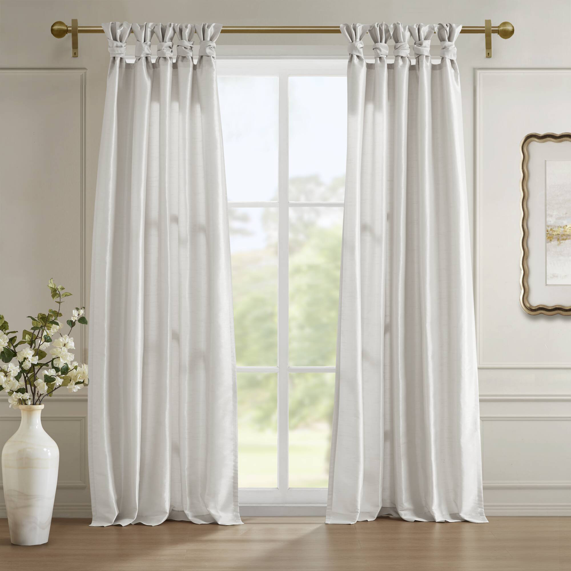 Karlita+Twist+Tab+Lined+Room+